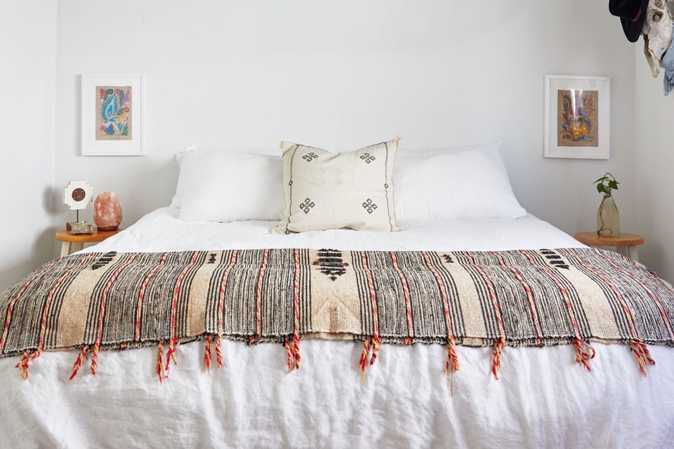 Transform Your Bedroom Into The Ultimate Sanctuary With These Expert Tips